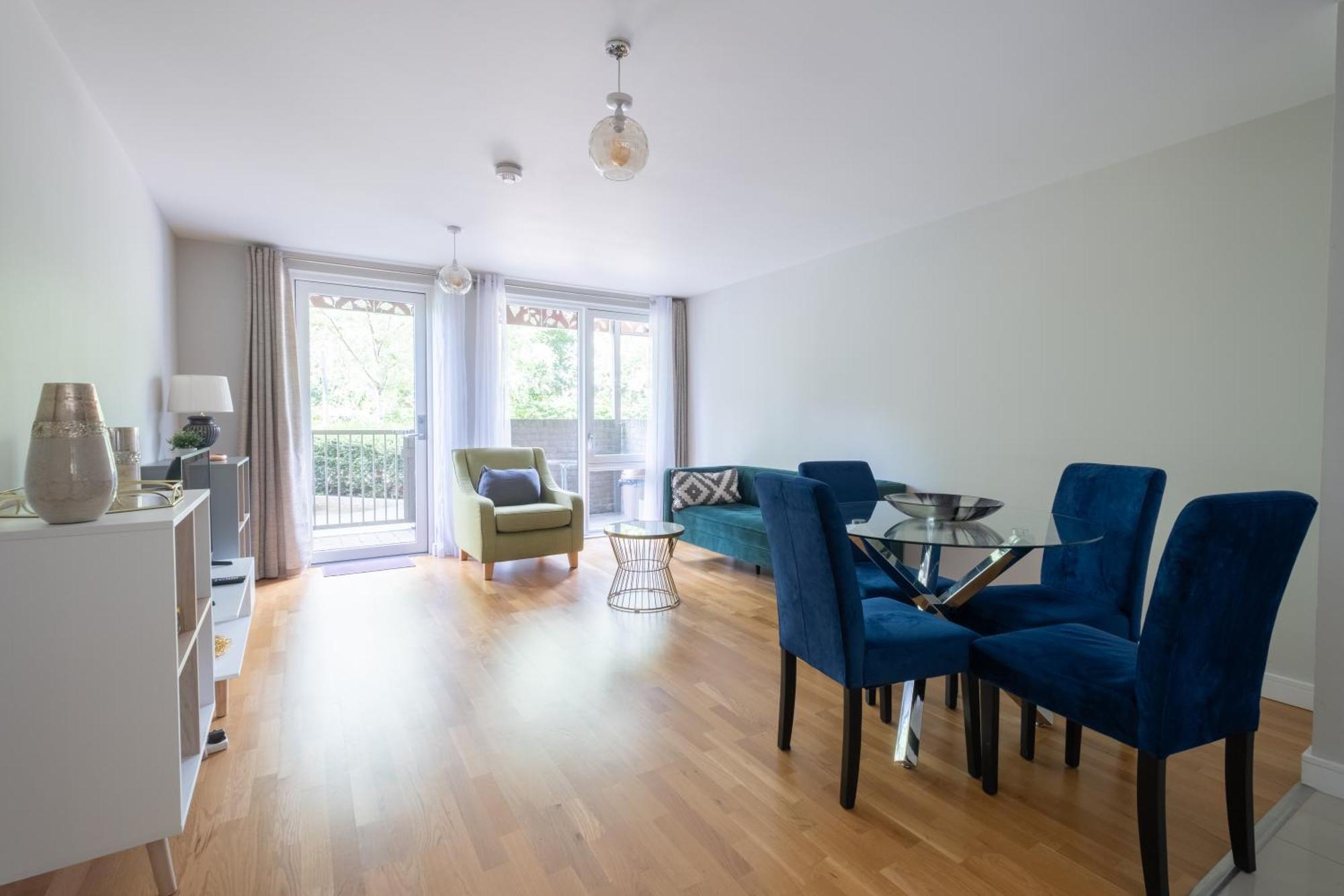 Brand New London Flat With Car Park Lejlighed Eksteriør billede
