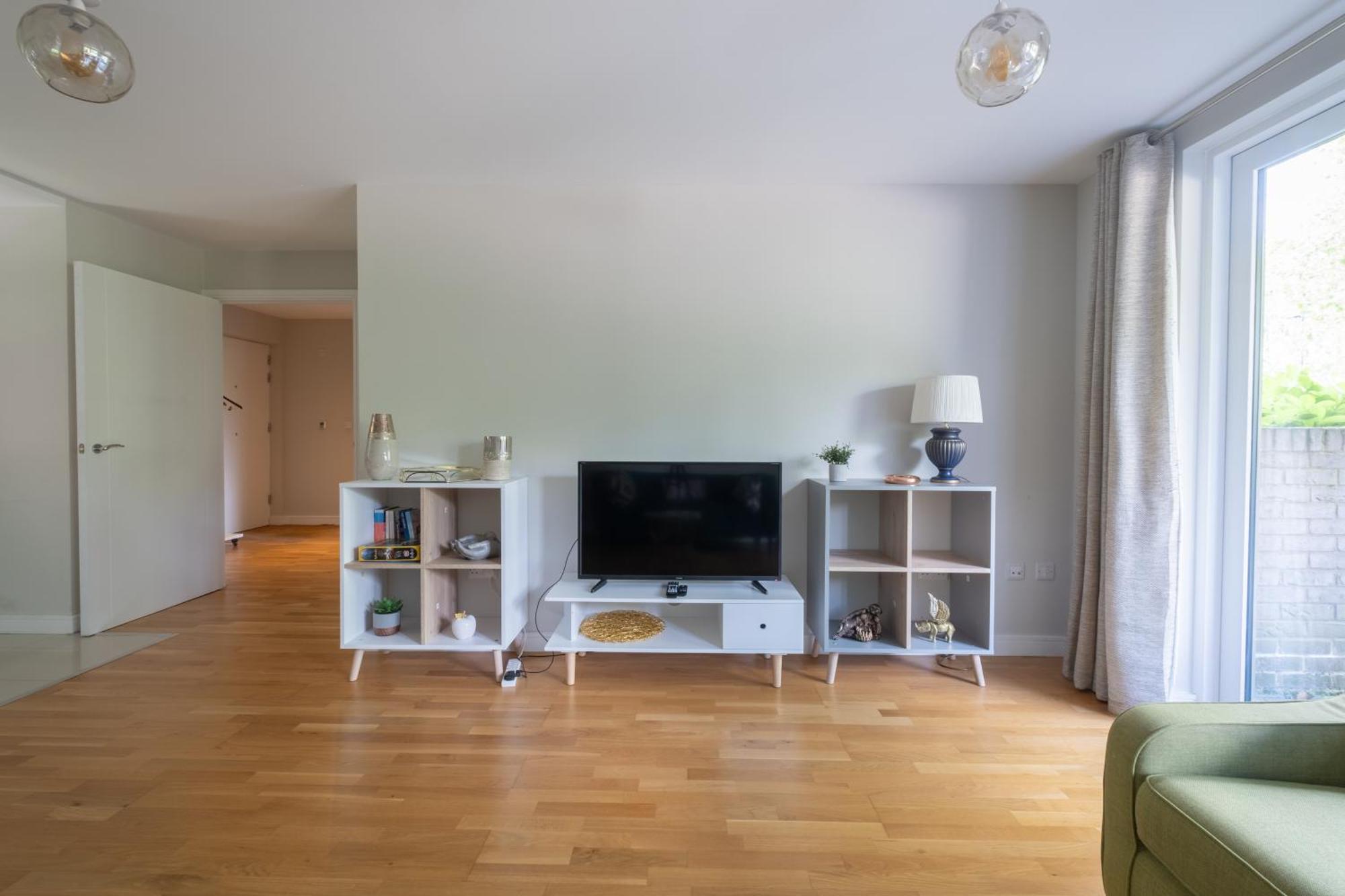 Brand New London Flat With Car Park Lejlighed Eksteriør billede