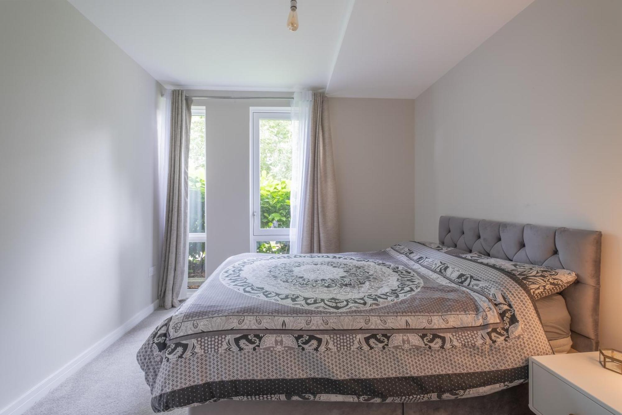 Brand New London Flat With Car Park Lejlighed Eksteriør billede